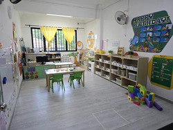 Beauty Garden (D19), Shop House #624572961